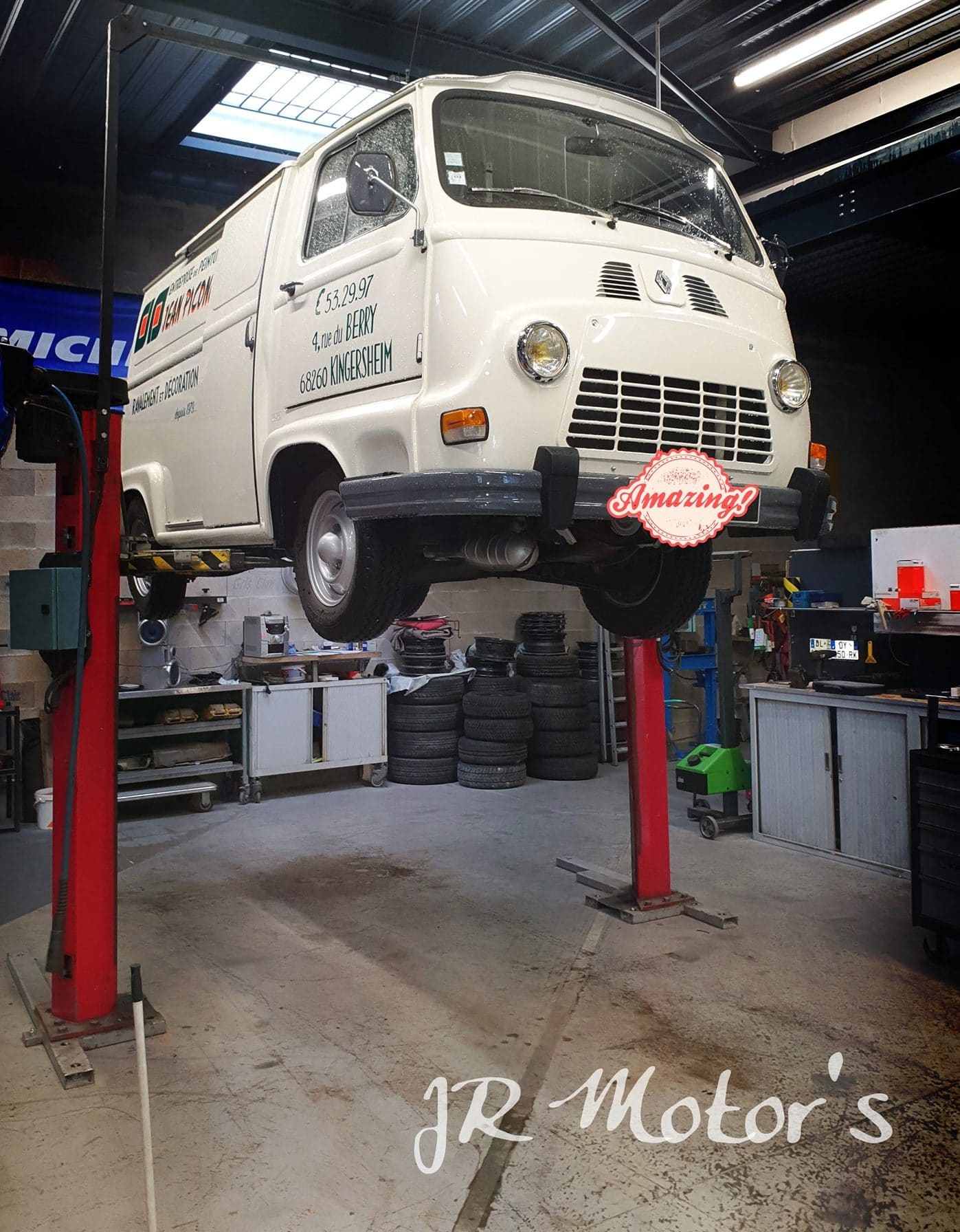 petit retour dans le passé, avec un changement de collier d'échappement pour cette belle. Et petit contrôle visuel réalisé par JR MOTORS à Sausheim.